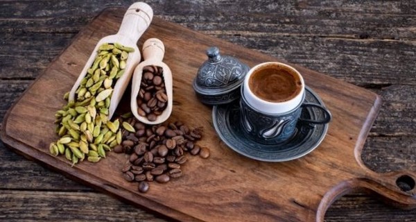 القهوة العربية فوائدها وأضرارها