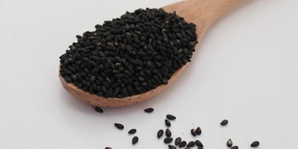 فوائد حبة البركة السوداء
