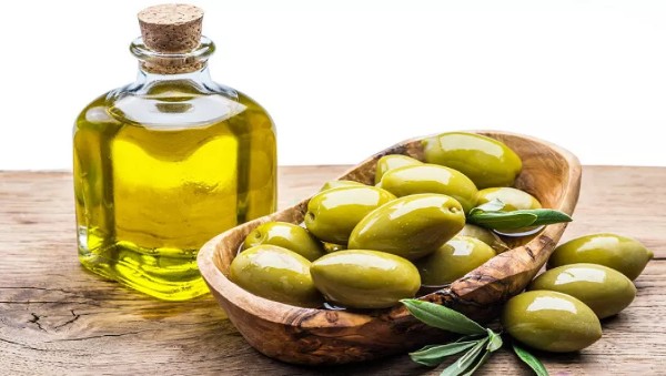 فوائد زيت الزيتون البكر الصحية