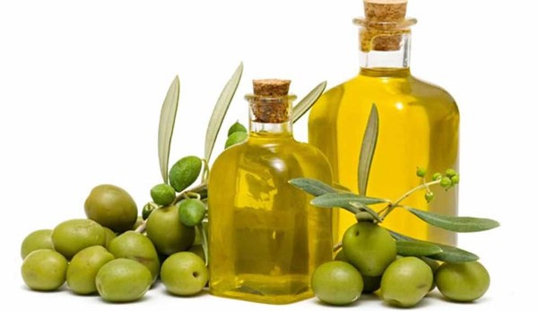 اكتشف أضرار زيت الزيتون