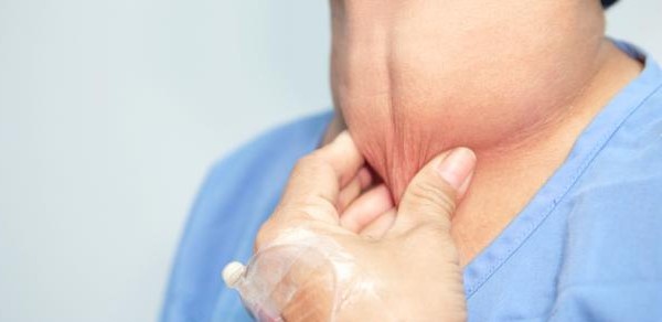الأسباب والأعراض | فرط نشاط الغده الدرقية ومضاعفاتها