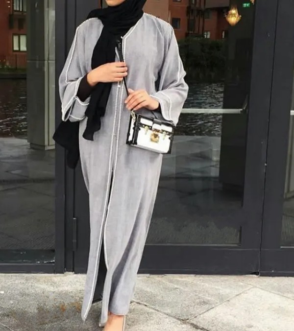 صور عبايات مراهقات جميلة