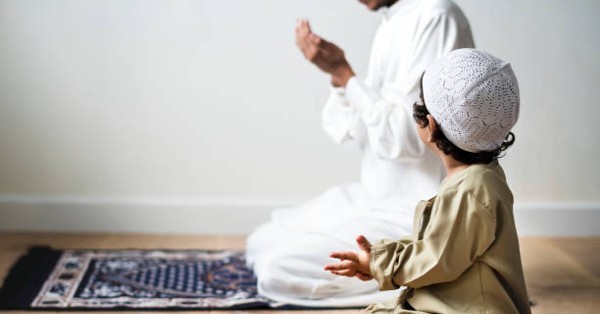 كيفية صلاة الظهر