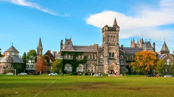 أهم 5 جامعات في كندا