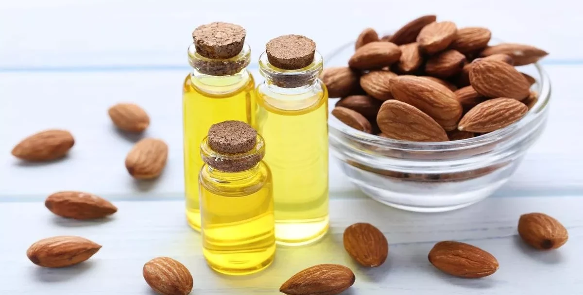 فوائد زيت اللوز المر