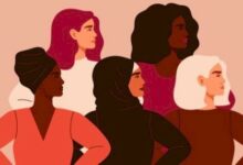 علامات تفضح المرأة وتصرفاتها