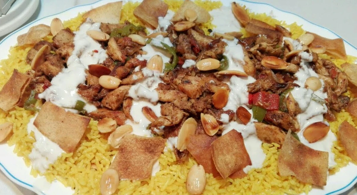 فتة شاورما الفراخ