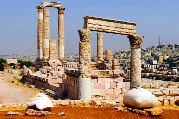 السياحة في عمان