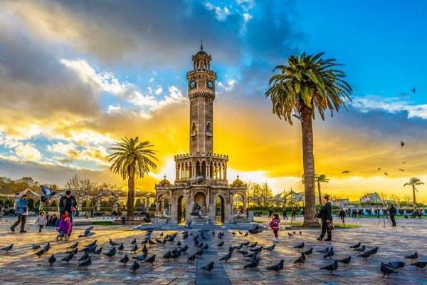 السياحة في ازمير التركية