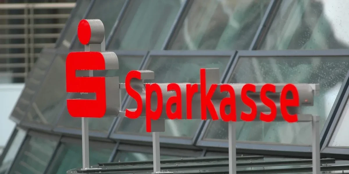 سحب قرض من بنك Sparkasse ألمانيا 1 قروض Sparkasse