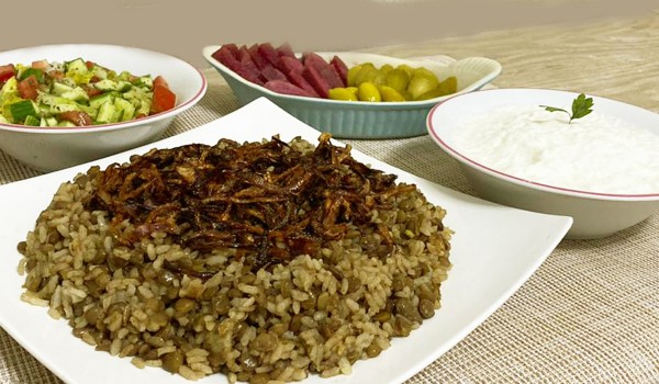 طريقة عمل مجدرة الرز المظبوطة 6 مجدرة الرز