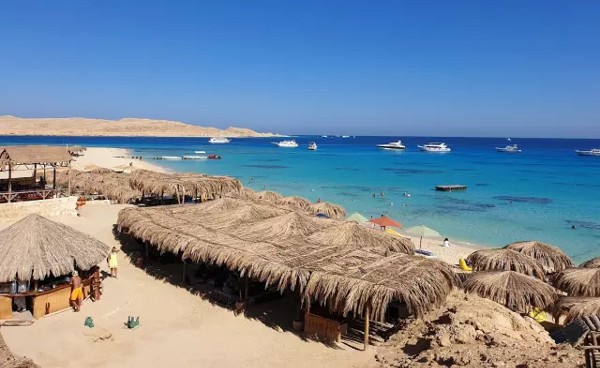 شاطئ أوميك