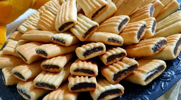 طريقة عمل بسكويت بالعجوة فاطمة أبو حاتي