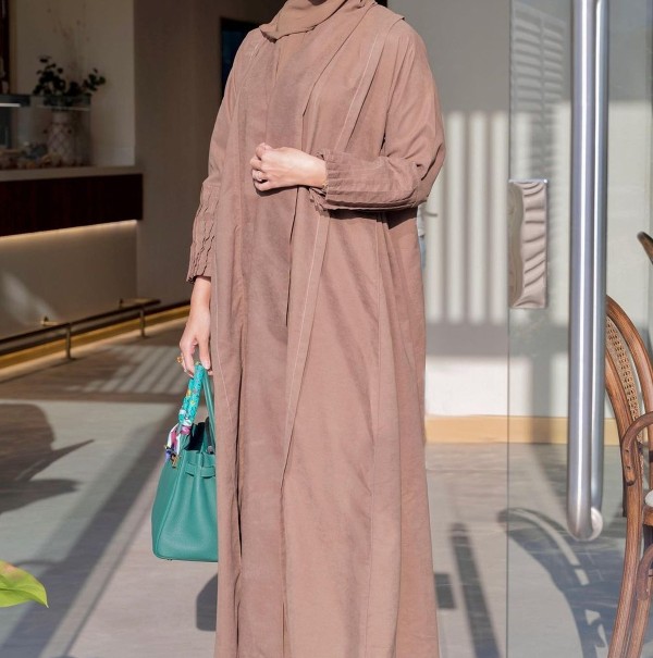 عبايات شبابية للمحجبات