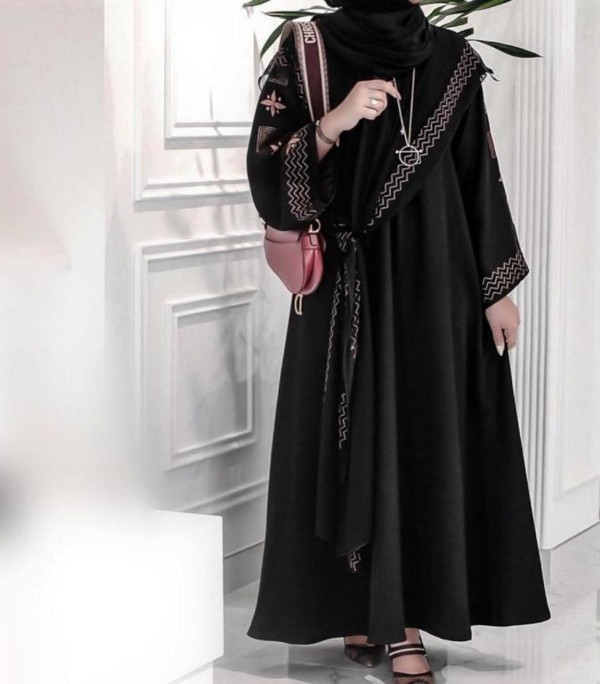 عبايات شبابية للمحجبات