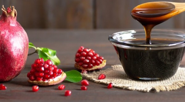 فوائد دبس الرمان