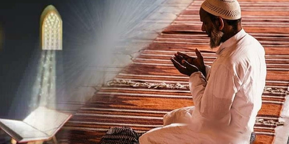 حكم الصلاة في البيت
