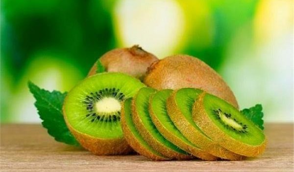 أضرار الكيوي