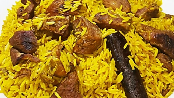 ارز بسمتي بالفراخ فاطمة ابو حاتي