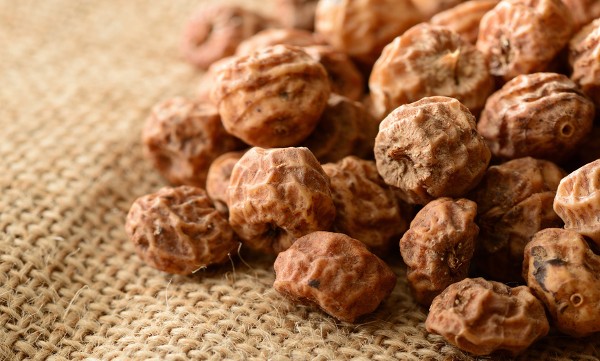فوائد حب العزيز للتسمين الأرداف