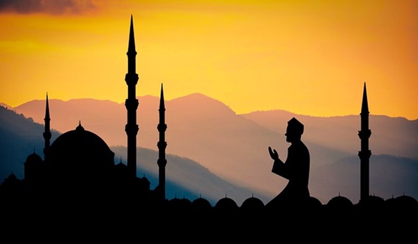 ما هي التحيات في الصلاة