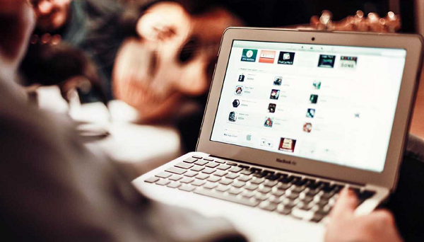 ما هي افضل الكورسات المطلوبة للعمل ؟