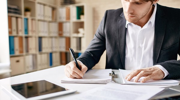 معلومات عن أوسبيلدونغ موظف تأمين اجتماعي