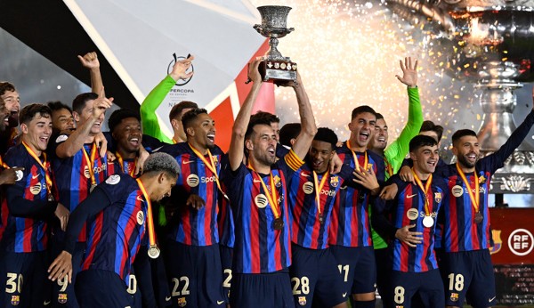 خلفيات برشلونة فخمة للهاتف9