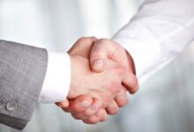 حكم كيف تتعامل مع الناس