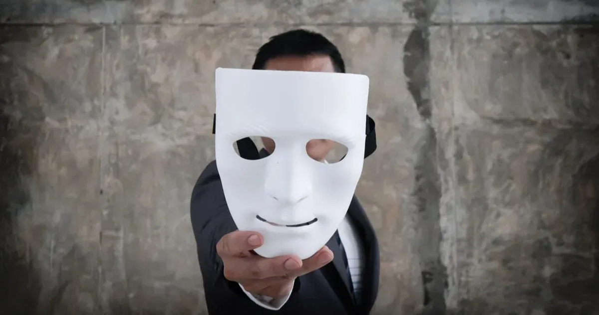 صفات الشخص الماكر 1